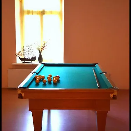 Stone Garden Apartment *